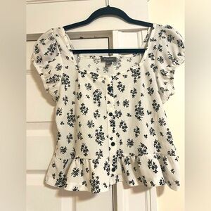 Cute Black White Flower crop top